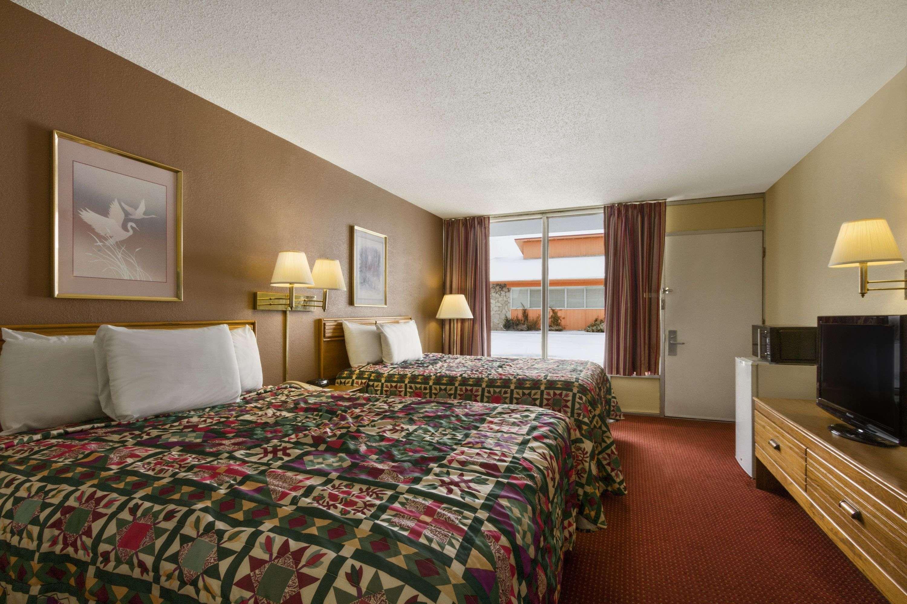 Days Inn By Wyndham White House Exterior foto