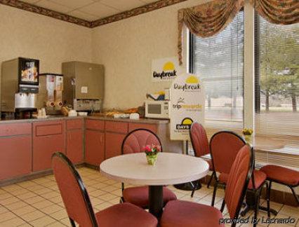 Days Inn By Wyndham White House Restaurante foto